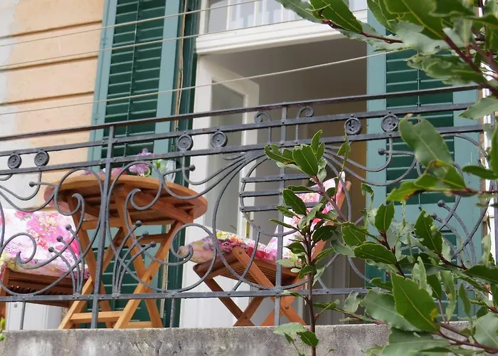 Lägenhet Kamelija *